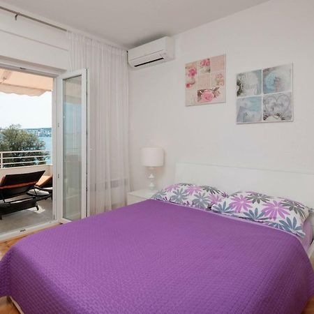 Gem Of The Sea Luxury Beach Apartment With Brand New Heating Infinity Pool โตรกีร์ ภายนอก รูปภาพ