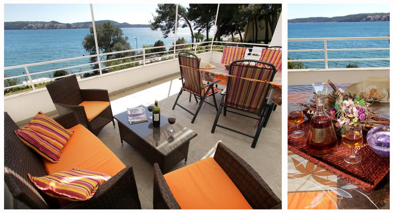 Gem Of The Sea Luxury Beach Apartment With Brand New Heating Infinity Pool โตรกีร์ ภายนอก รูปภาพ